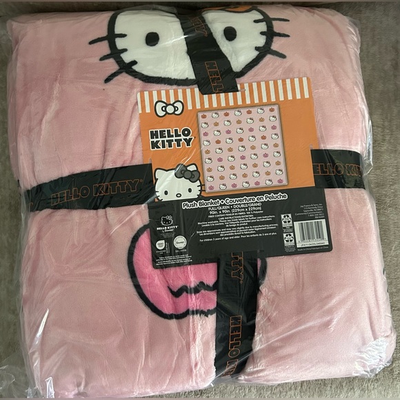 Hello Kitty Pink Plush Blanket F/Q